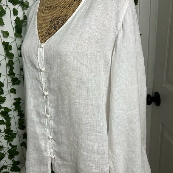 Cynthia Rowley White Button-Down Shirt - Picture 2 of 4